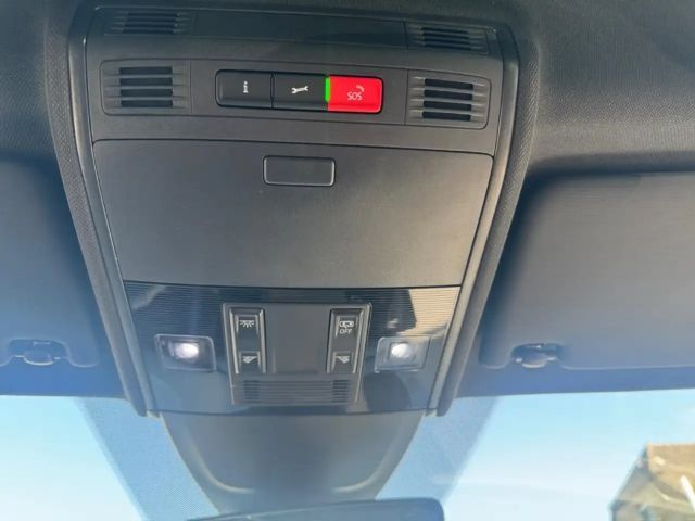 Volkswagen Taigo 1.5 TSI DSG R-Line