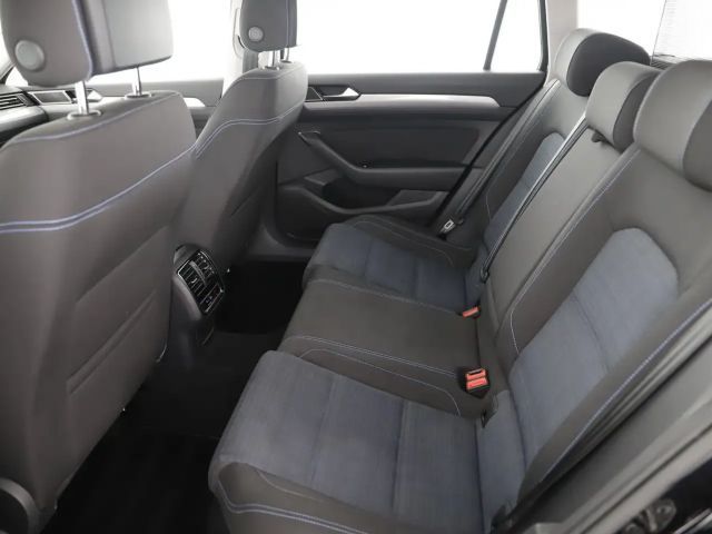 Volkswagen Passat GTE Variant