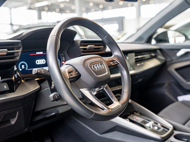 Audi A3 30 TDI S-Tronic Sportback