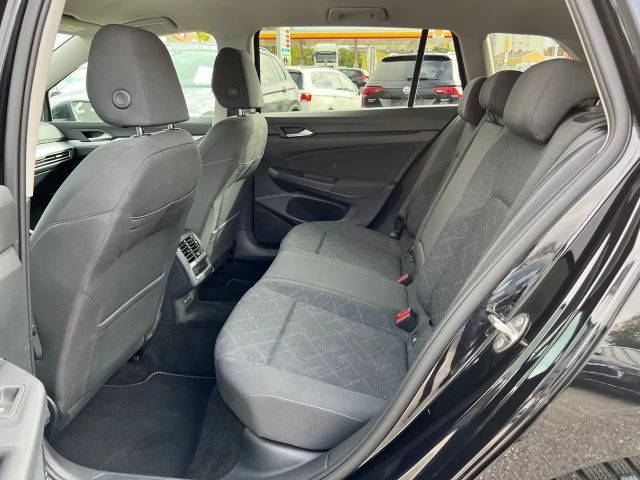 Volkswagen Golf DSG Life Variant