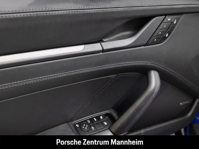 Porsche 992 Cabrio Carrera GTS