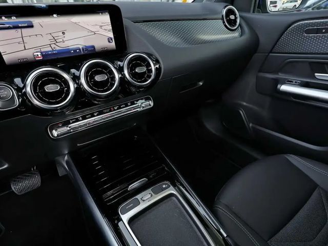 Mercedes-Benz B 250 B 250 e