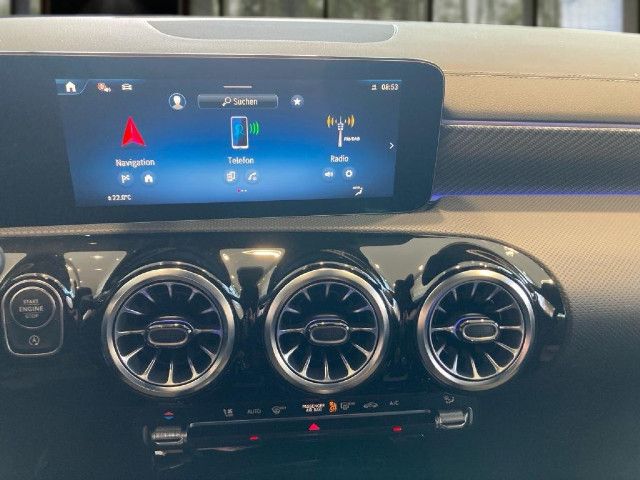 Mercedes-Benz CLA 180 Shooting Brake