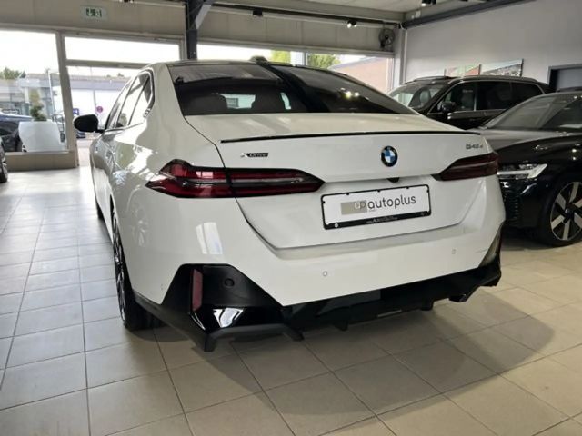 BMW 540 540d M-Sport Sedan xDrive