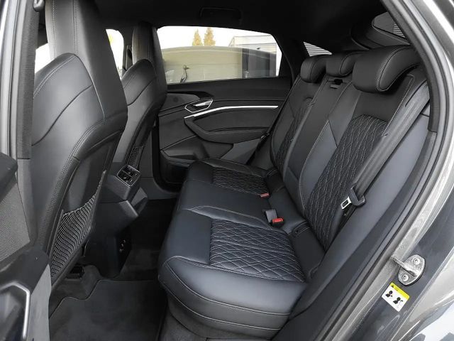 Audi e-tron Quattro S-Line