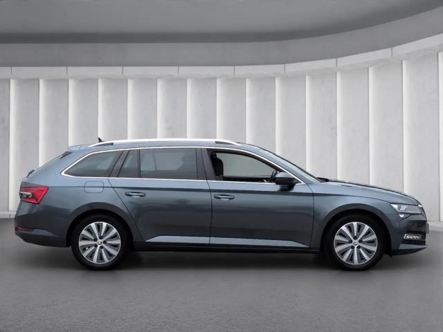 Skoda Superb Combi