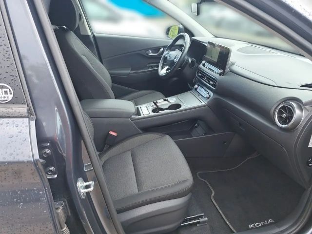 Hyundai Kona 2WD Electric
