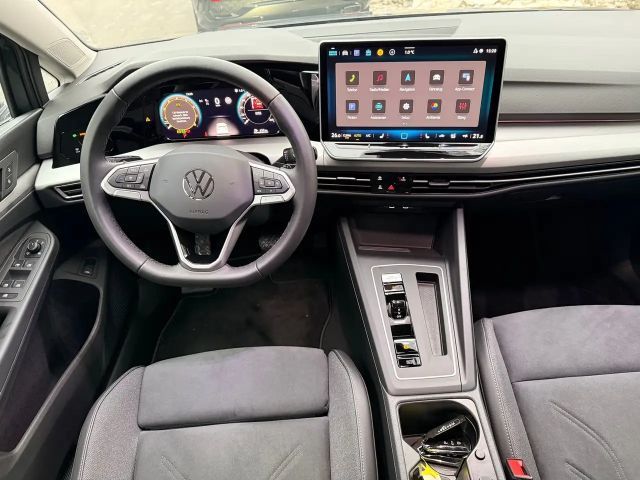 Volkswagen Golf Business DSG Variant