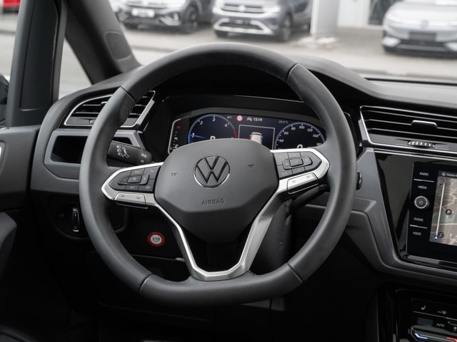 Volkswagen Touran DSG R-Line