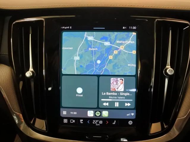 Volvo S60 AWD Dark Recharge Ultimate