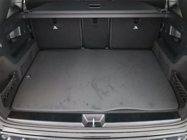 Mercedes-Benz GLB 180 Österreich-Edition AHK Winterpaket