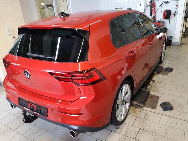 Volkswagen Golf 2.0 TSI DSG Golf VIII