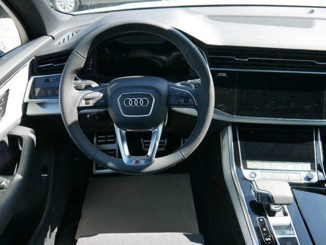 Audi Q7 45 TDI S-Line