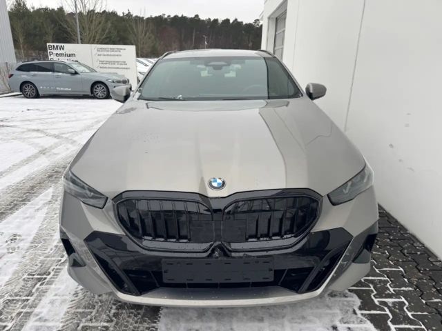 BMW 540 540d Touring xDrive