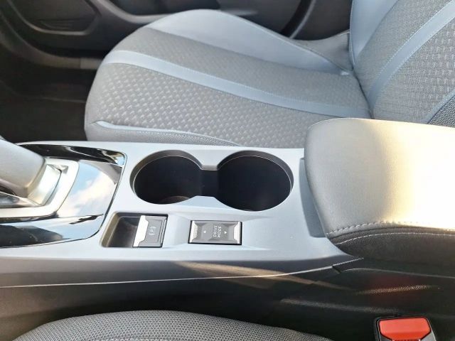 Peugeot E-2008 Allure Pack