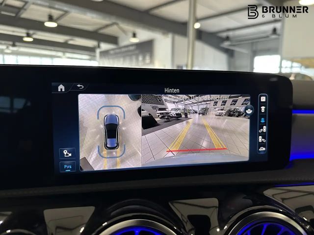 Mercedes-Benz A 220 A 220 d