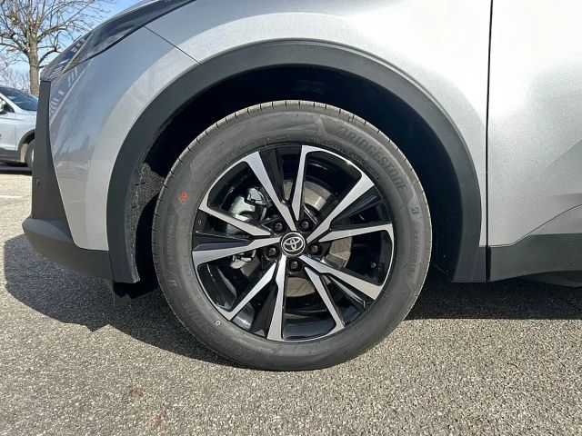 Toyota C-HR Active Plug-in