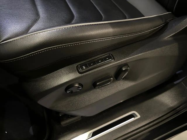 Volkswagen Tiguan 4Motion R-Line Style