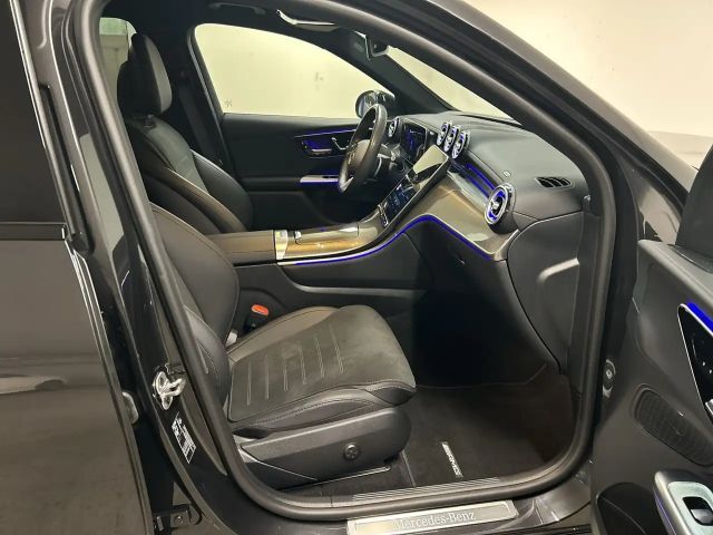 Mercedes-Benz GLC 300 4MATIC AMG Line