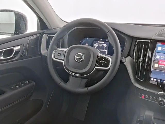 Volvo XC60 AWD Dark Plus