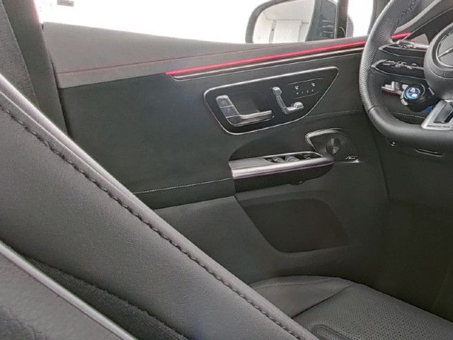 Mercedes-Benz EQE SUV 4MATIC