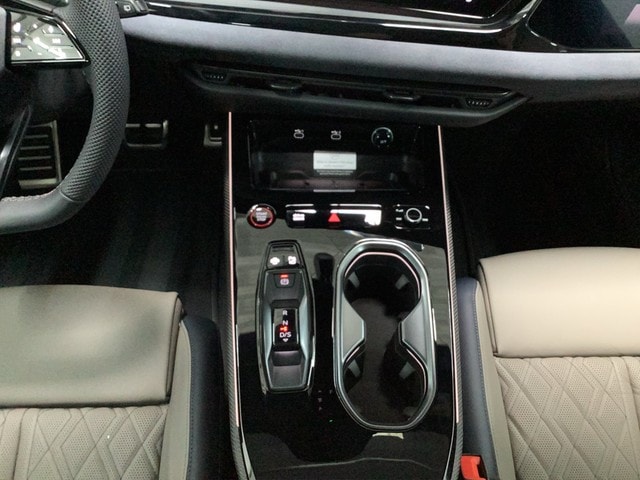 Audi A6 e-tron Avant Quattro