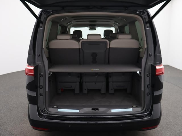 Volkswagen Multivan 2.0 TDI IQ.Drive Lang T7