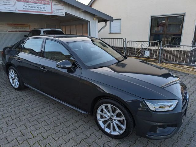 Audi A4 S-Tronic Sedan