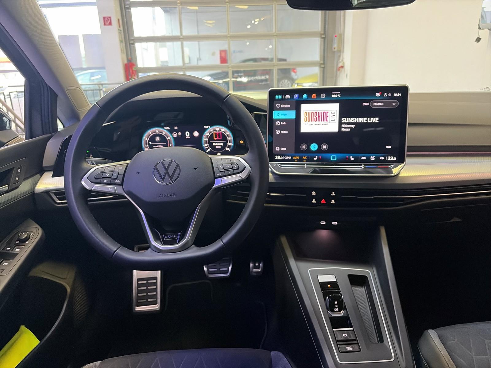 Volkswagen Golf 1.5 eTSI DSG Life