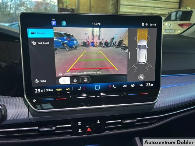 Volkswagen Golf 1.5 TSI Golf VIII IQ.Drive