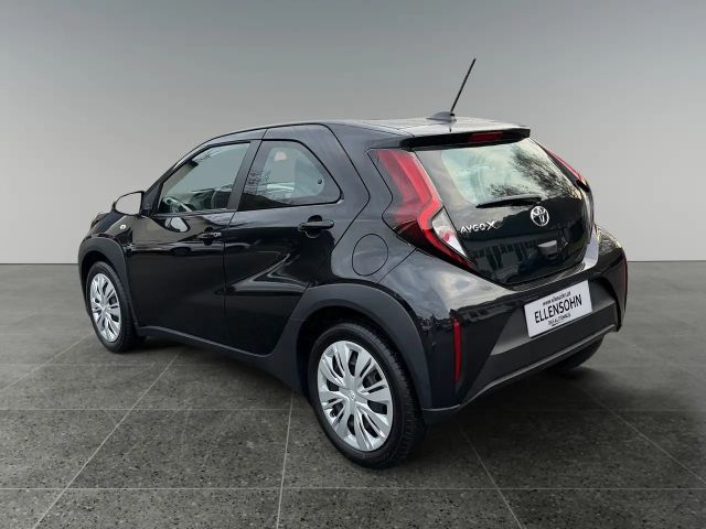 Toyota Aygo X Hatchback Play