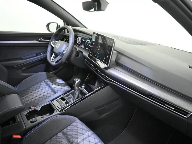 Volkswagen Golf Sport Variant