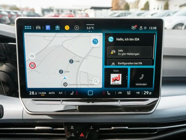 Volkswagen Golf 1.5 TSI Variant