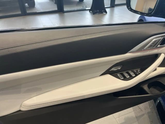 BMW M4 Cabrio Competition xDrive