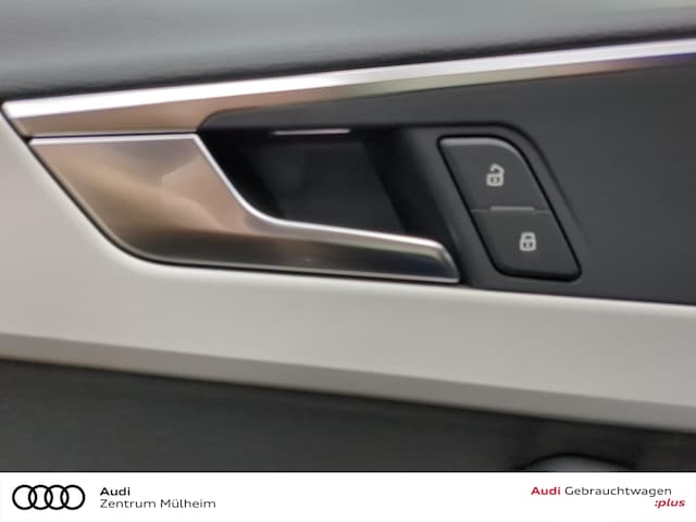 Audi A4 35 TFSI S-Tronic Sedan