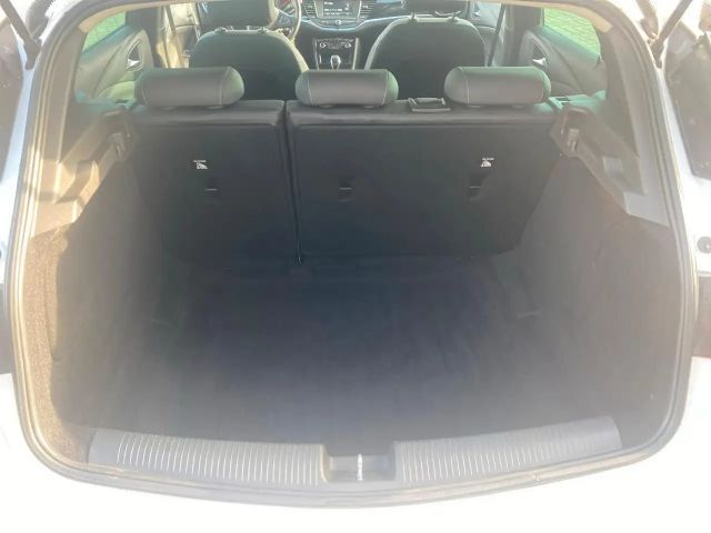 Opel Astra K Lim.*CARPLAY*NAV*SHZ*LENKR.-HZ*KLIMAAUTO