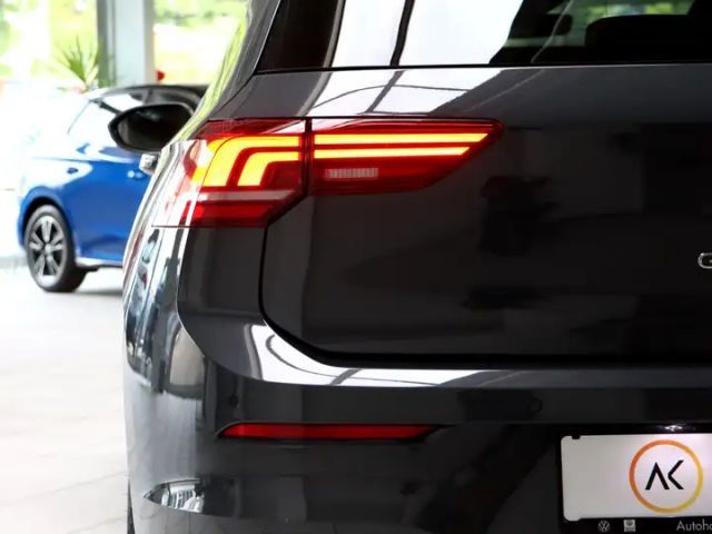 Volkswagen Golf 1.5 eTSI DSG