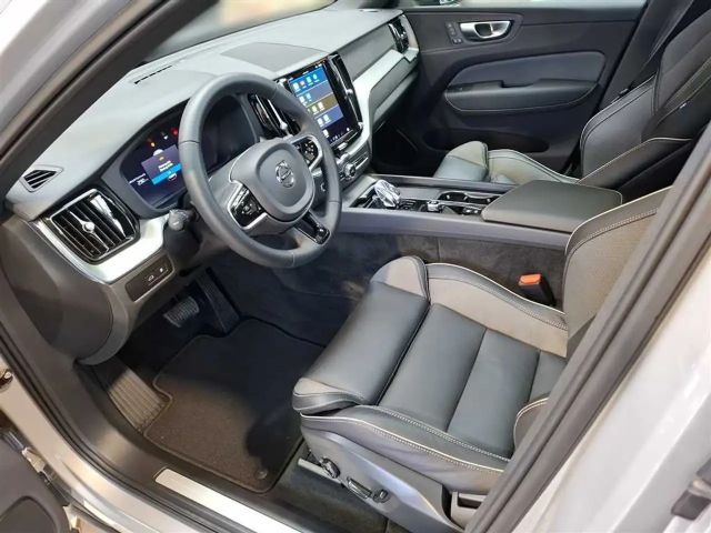 Volvo XC60 AWD Dark Plus Recharge