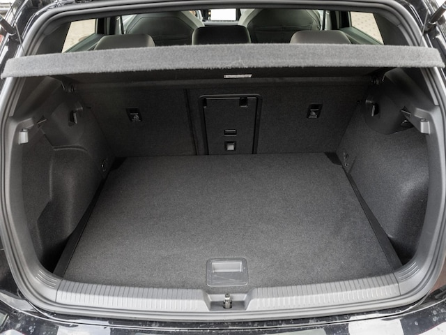 Volkswagen Golf 1.5 eTSI Golf VIII