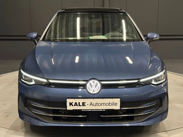 Volkswagen Golf 1.5 eTSI DSG