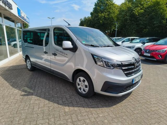 Renault Trafic Combi