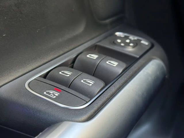 Mercedes-Benz GLA 220 4MATIC GLA 220 d