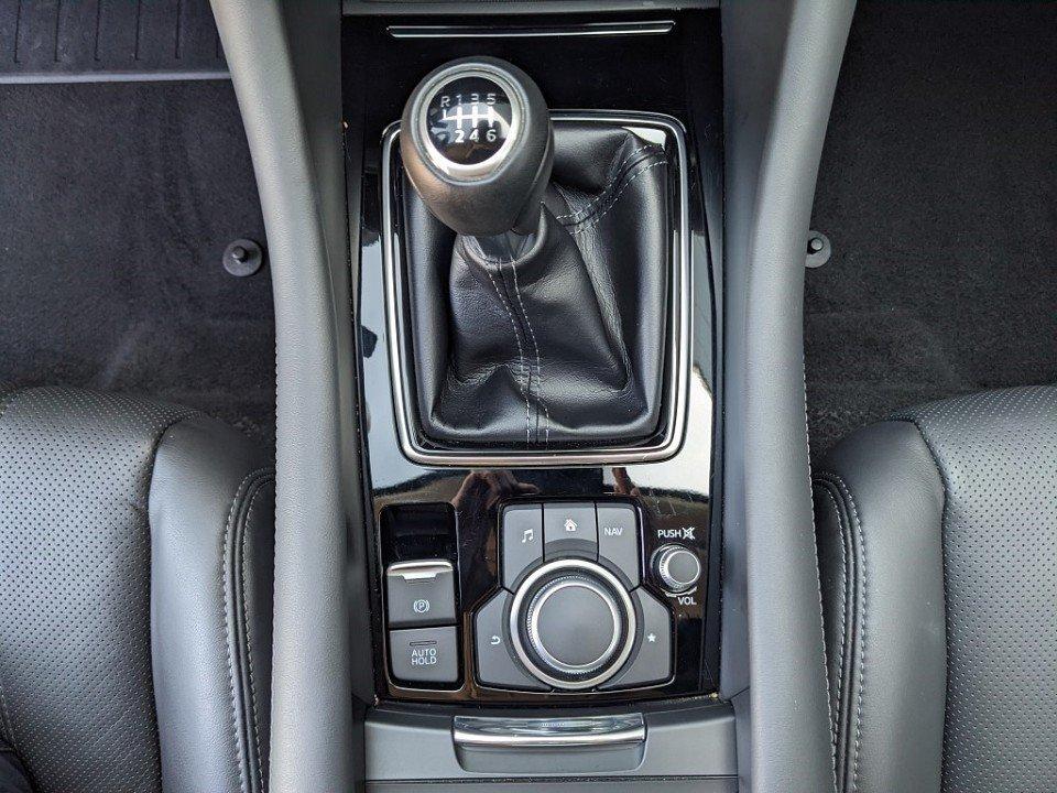 Mazda 6 Exclusive-line