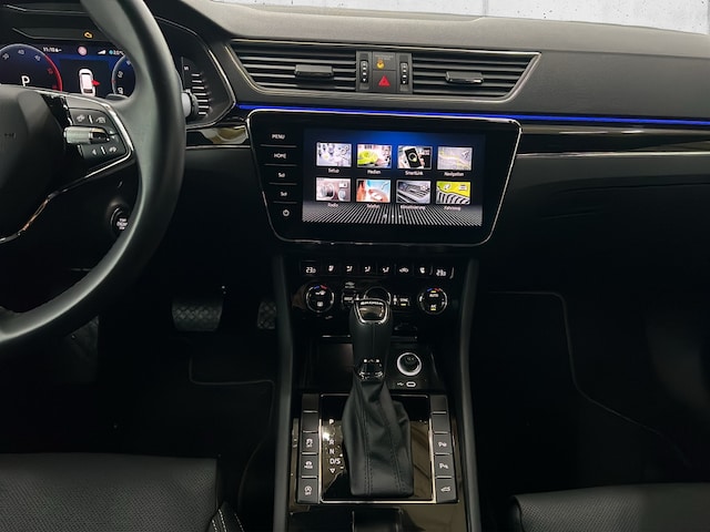 Skoda Superb 2.0 TDI Combi