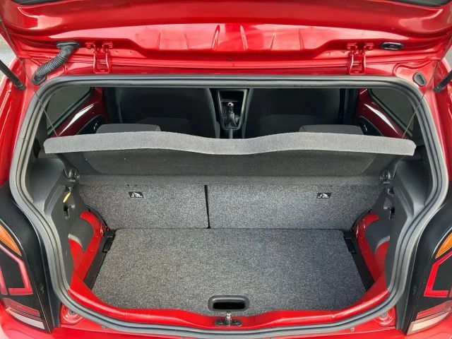 Volkswagen up! 1.0 TSI GTI