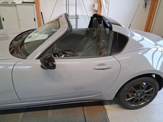 Mazda MX-5 SkyActiv