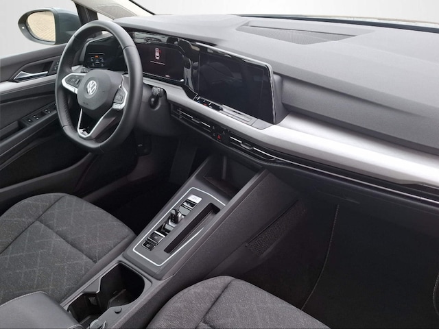 Volkswagen Golf 1.5 TSI DSG Life Variant