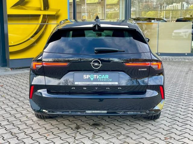 Opel Astra Elegance Sports Tourer