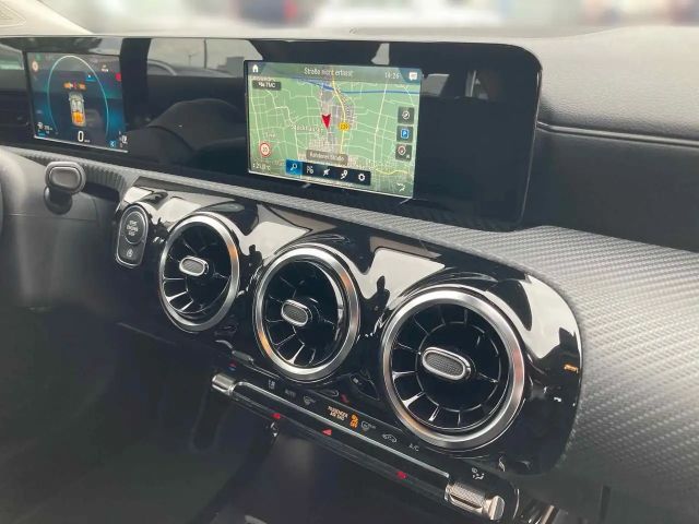 Mercedes-Benz CLA 200 CLA 200 d Shooting Brake