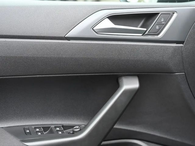 Volkswagen Taigo 1.5 TSI DSG R-Line